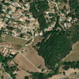Vue satellite de Aire de camping Cars "Aigo Fre" à Les Mayons