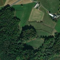 Vue satellite de AIRE NATURELLE "LE CERF VOLANT" à Orincles
