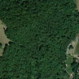 Vue satellite de Camping La Rivière aux Papillons à Aspet