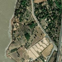 Vue satellite de Aire Camping Car Le Goulet Leucate Village à Fitou