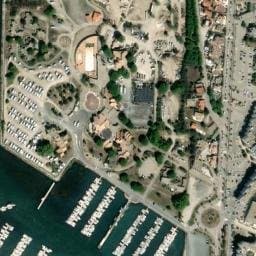 Vue satellite de Aire de camping-car à Salses-le-Château à Salses-le-Château