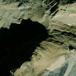 Vue satellite de Refuge de La Bréche de Roland à Gavarnie-Gèdre