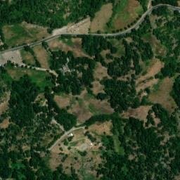 Vue satellite de AIRE DE STATIONNEMENT DORRES à Ur