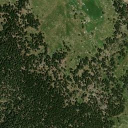 Vue satellite de Zona d'acampada controlada à Enveitg